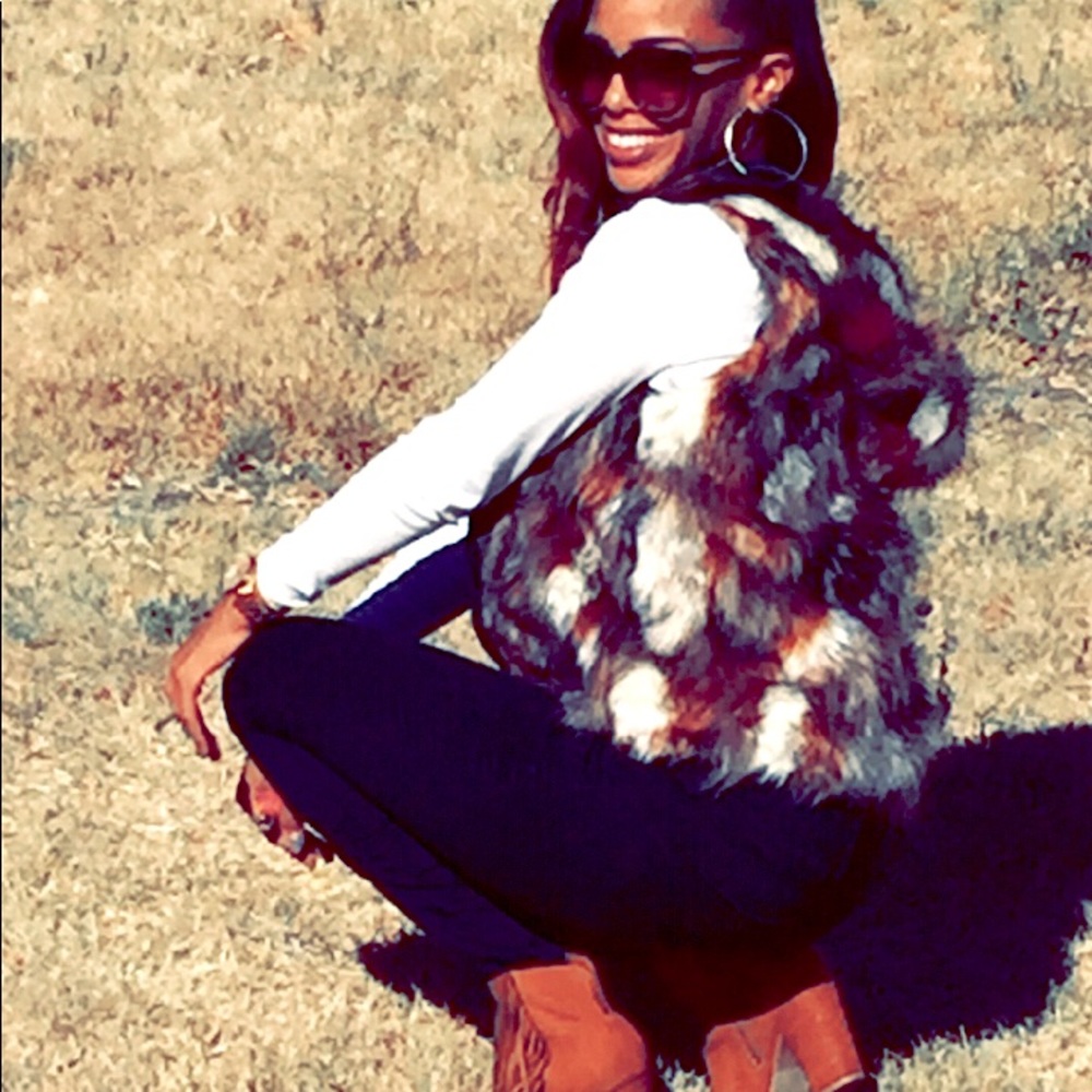 Meet your Posher, Shakira